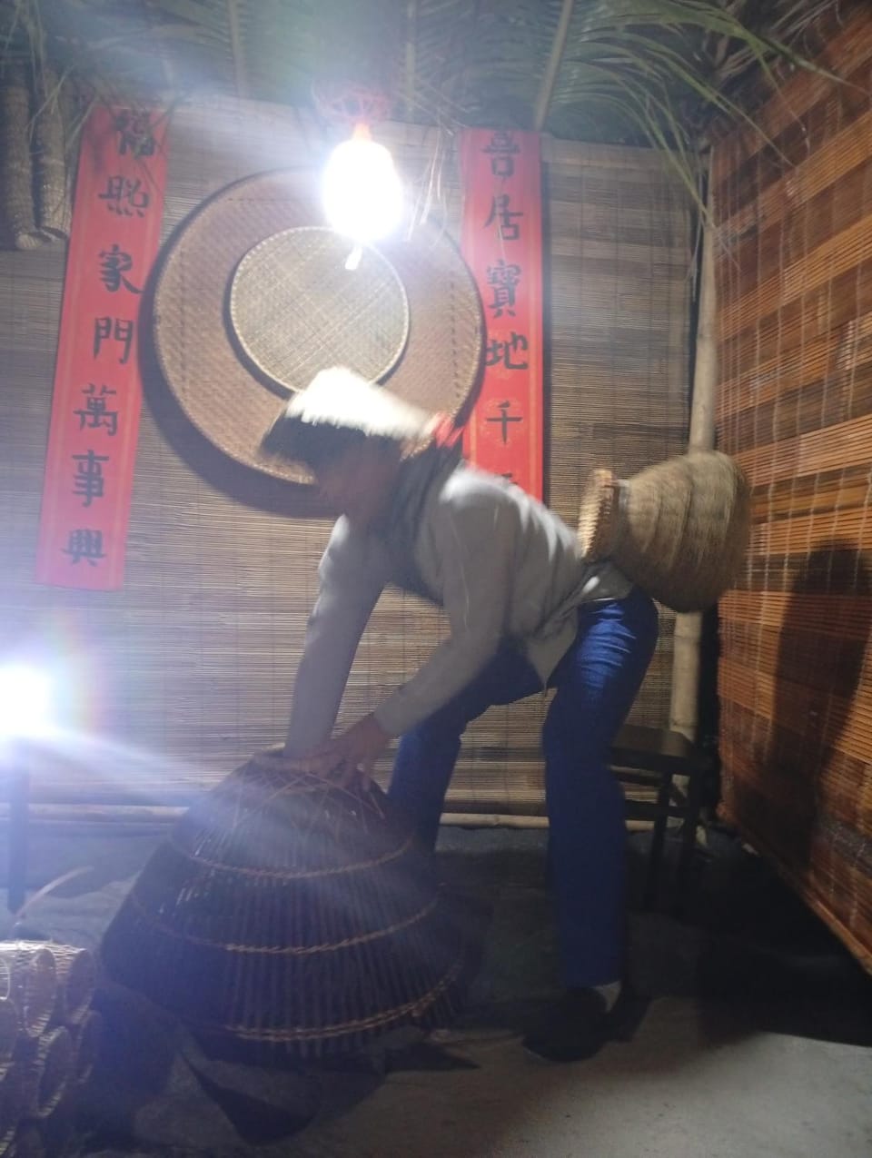 Lều Rơm vách Đất Luxury tent in Vietnam