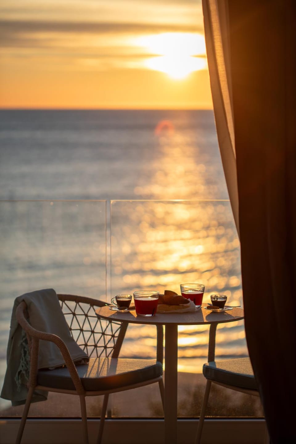 View (from property/room), Balcony/Terrace, Sea view, Sunrise