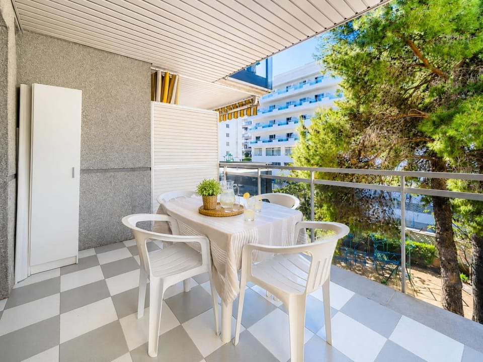 Hogaristic - Montblanc 201 Apartment in Salou