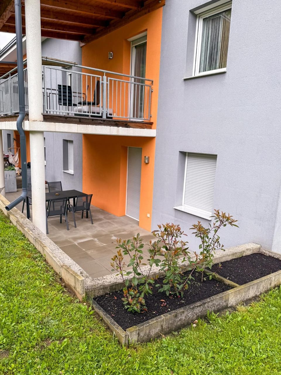 Property building, Balcony/Terrace