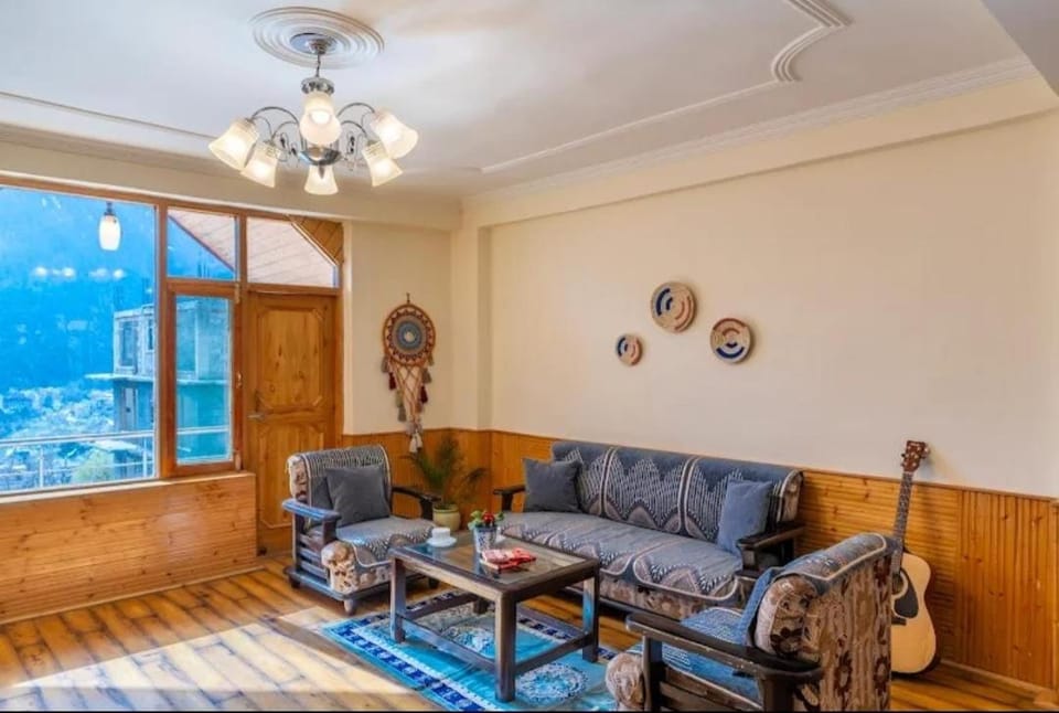 Aastha Magnum Opus Cottage Bed and Breakfast in Manali