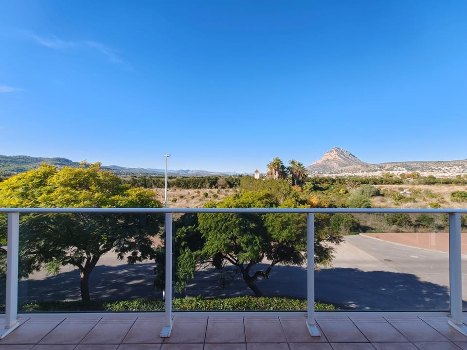 View (from property/room), Balcony/Terrace, Mountain view