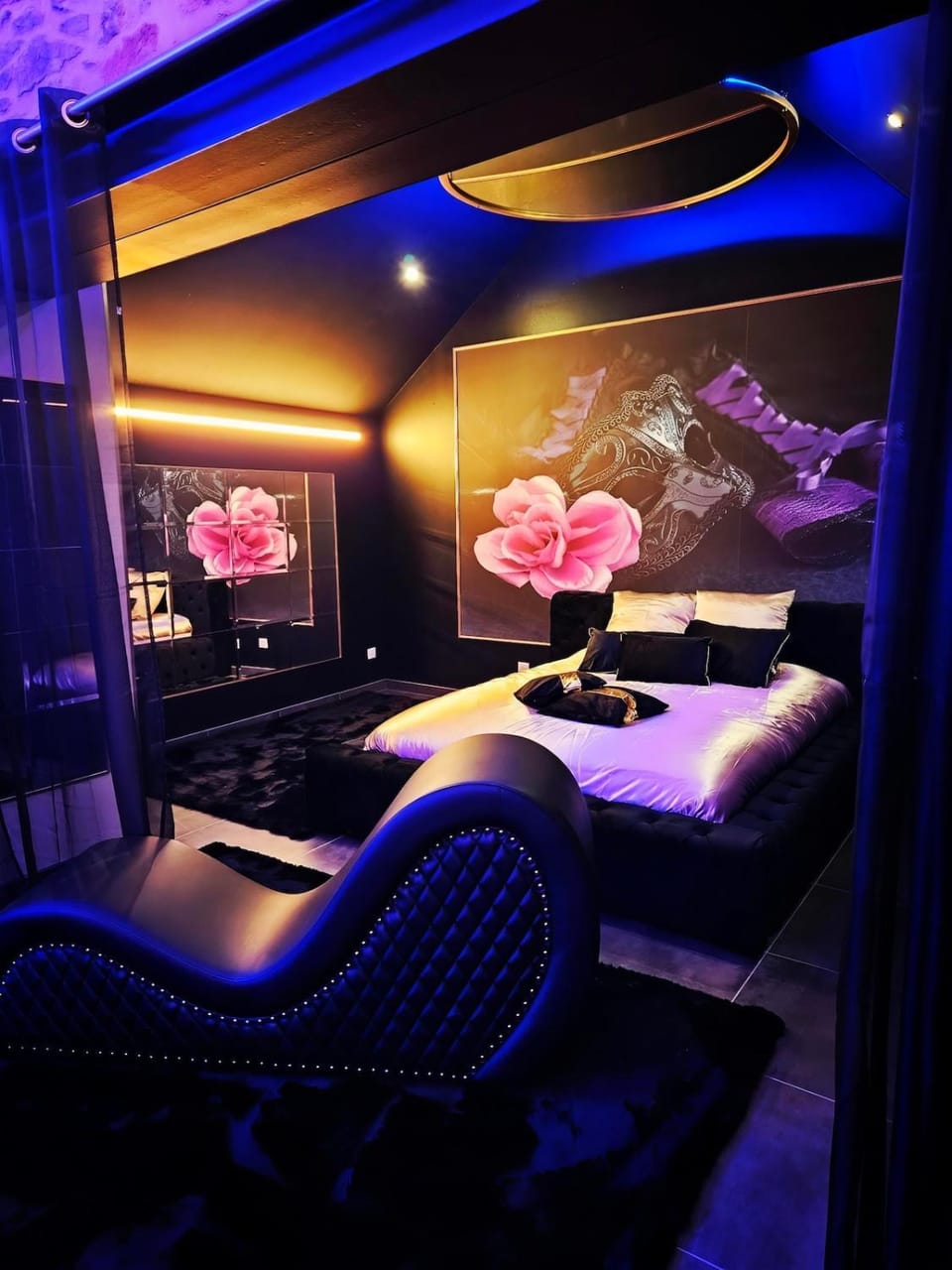 Desir Masqué love room House in Pays de la Loire