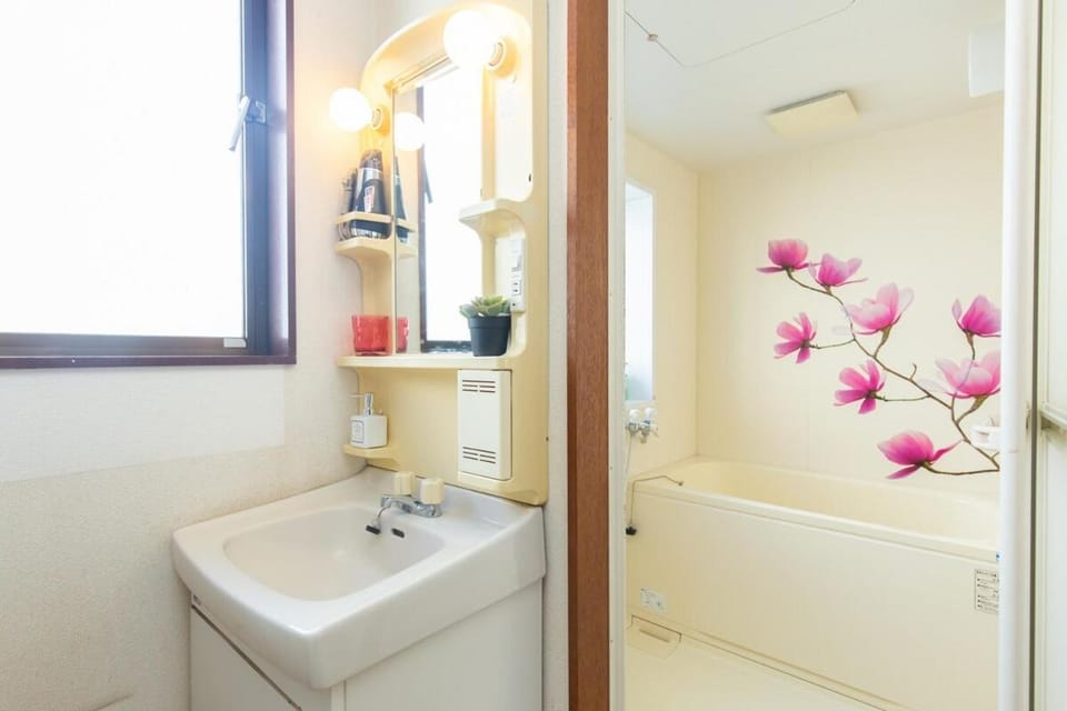 アンドスティ業平 Apartment in Japan