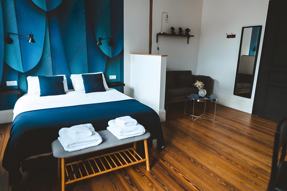 Living room, Bedroom