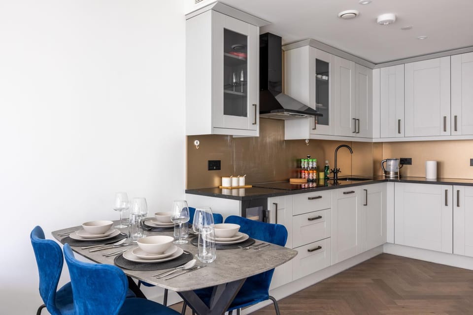 Modern 2BR Apartment in Prime London Location Apartment in London Borough of Southwark