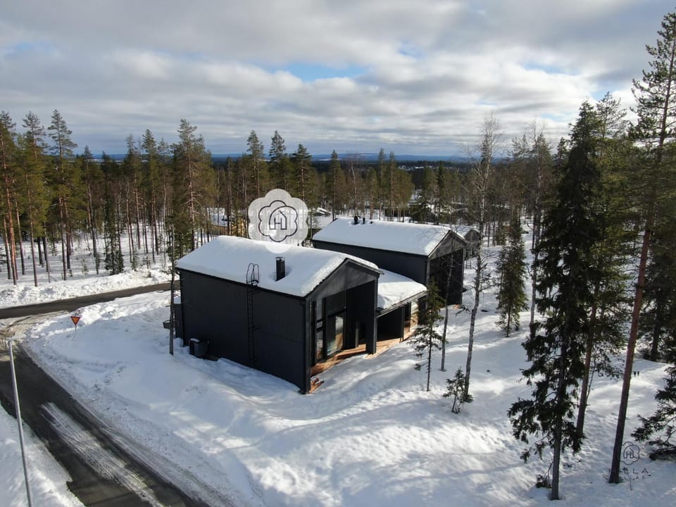 Property building, Spring, Day, Natural landscape, Winter