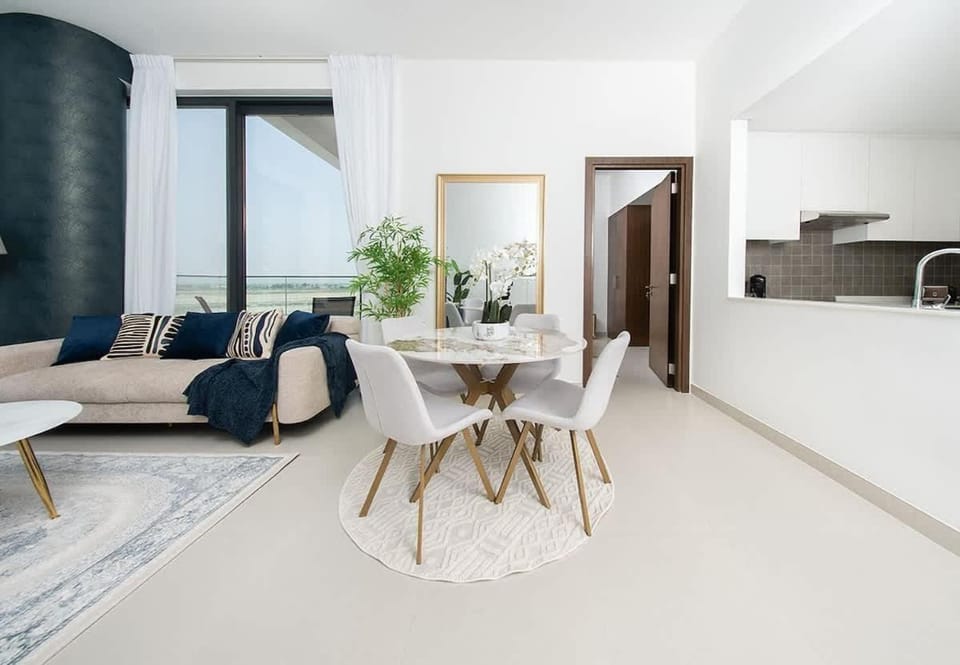 Modern Waterfront 1-Bedroom Apartment - Blue Bay Walk Apartment in Sharjah