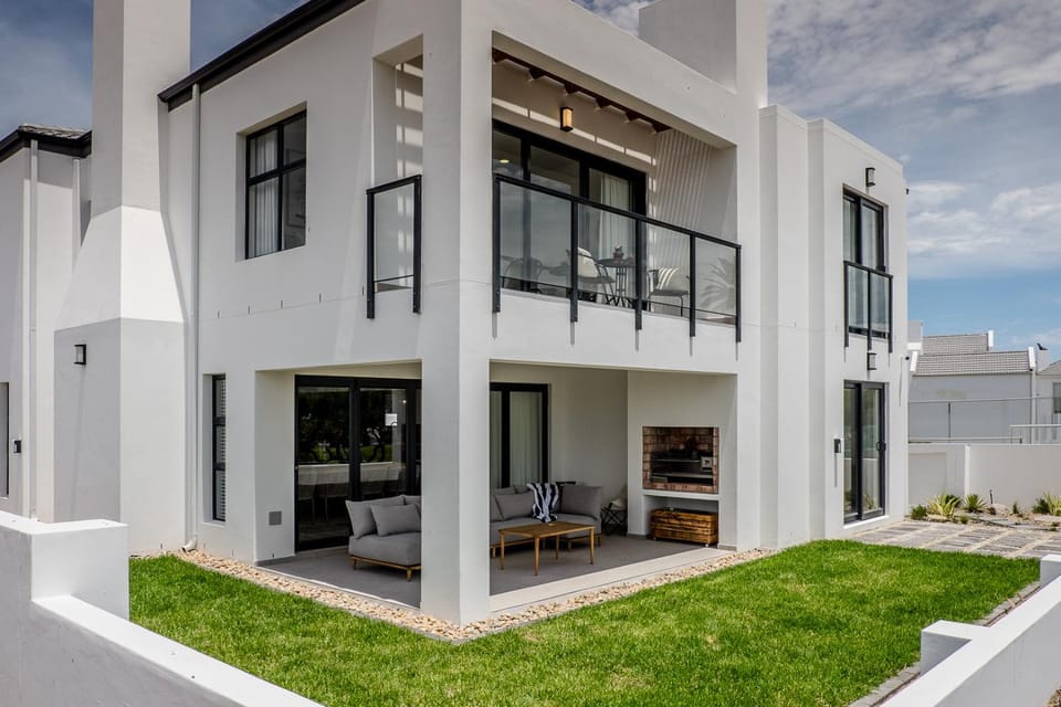 Strathearn Place House in Western Cape