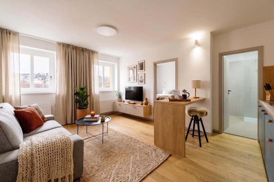 Communal lounge/ TV room, Living room, Seating area