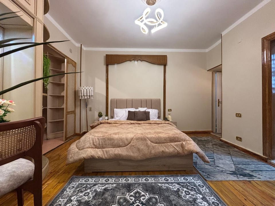 Bed, Photo of the whole room, Bedroom, wardrobe