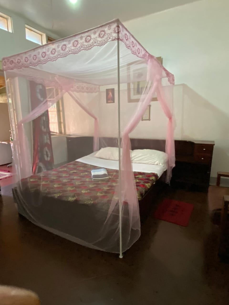 Bed, Photo of the whole room, Bedroom, bunk bed