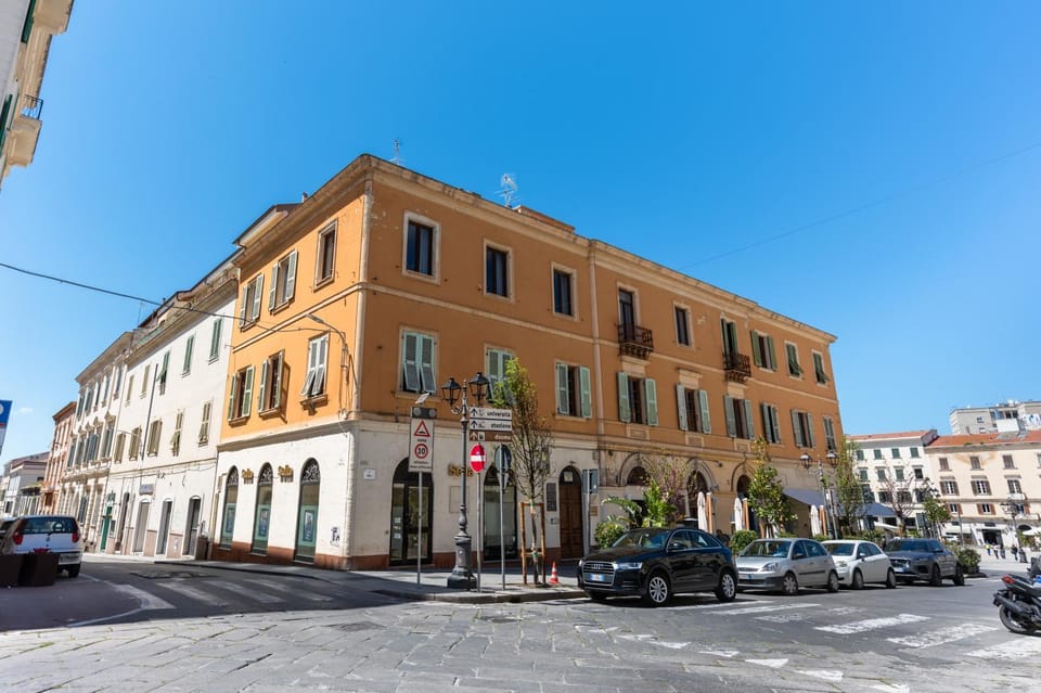 Property building, Street view