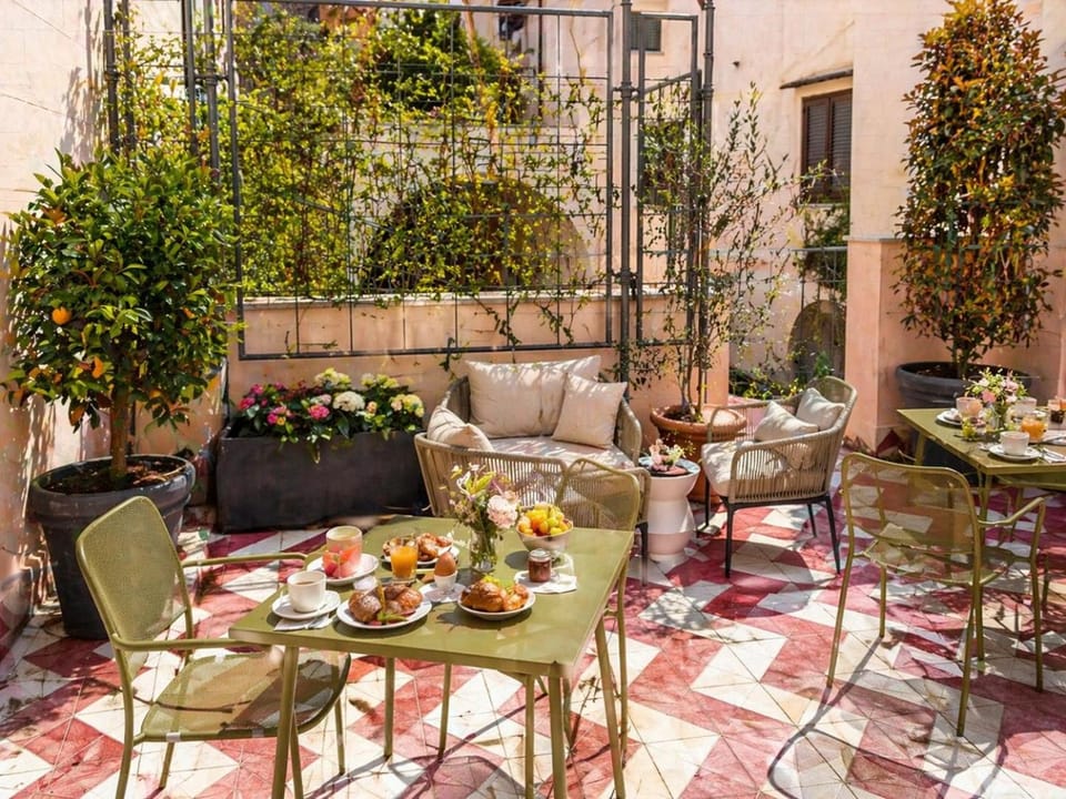 Balcony/Terrace, Breakfast