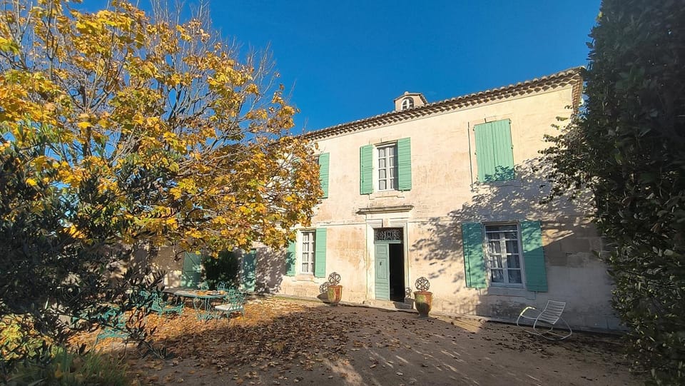 Chambres royales à La Folie Vacation rental in Arles