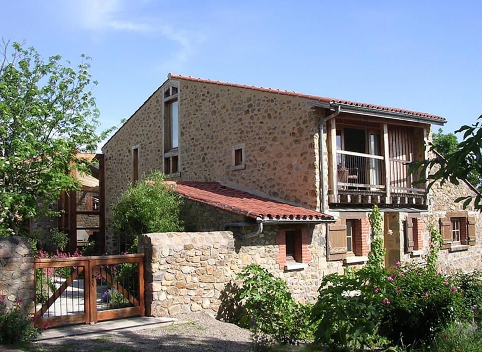 A La Buissonnière - Hebergement tout compris Villa in Auvergne-Rhône-Alpes
