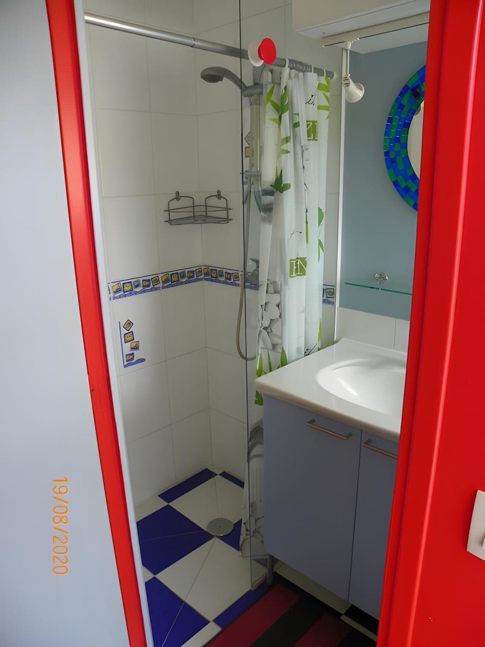 Bathroom, Living room