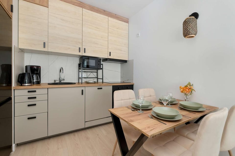 Coffee/tea facilities, Kitchen or kitchenette, Dining area, dishwasher, pet friendly, stove