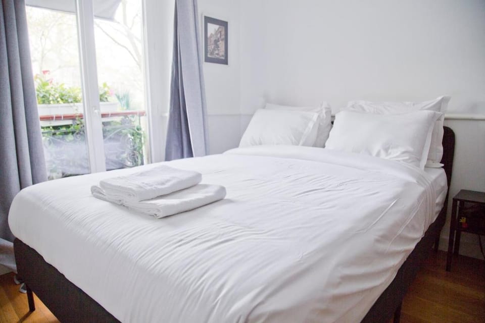 Nice renovated AC studio in Saint Germain Apartment in Paris