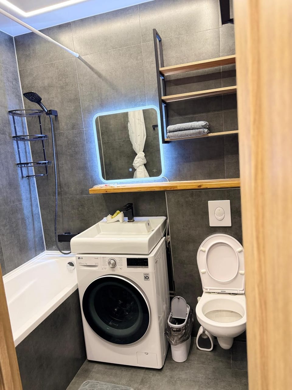 Квартира с авторским ремонтом Apartment in Almaty