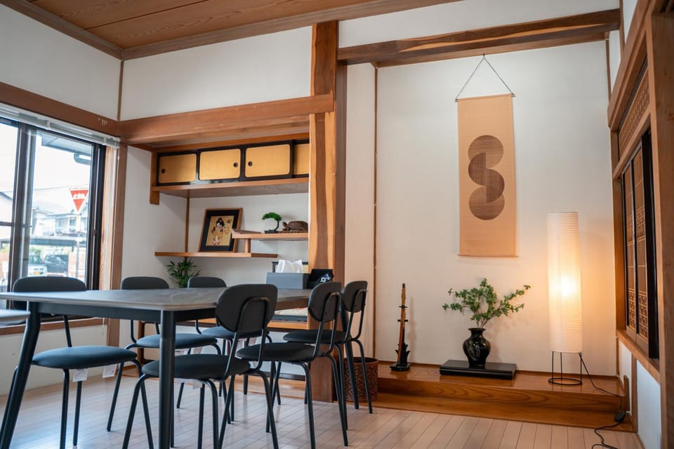 Living room, Decorative detail