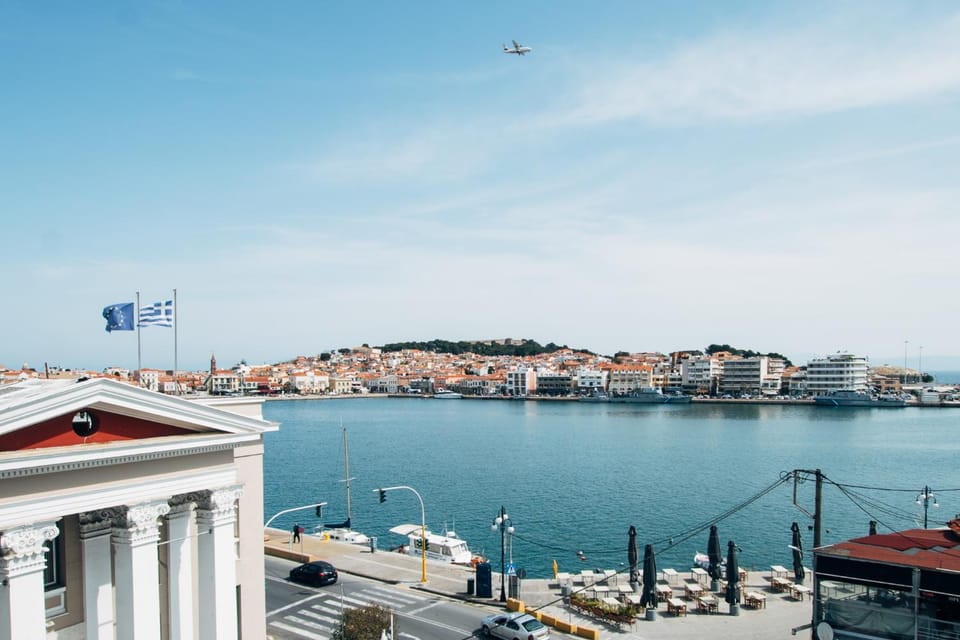 Nearby landmark, Day, City view