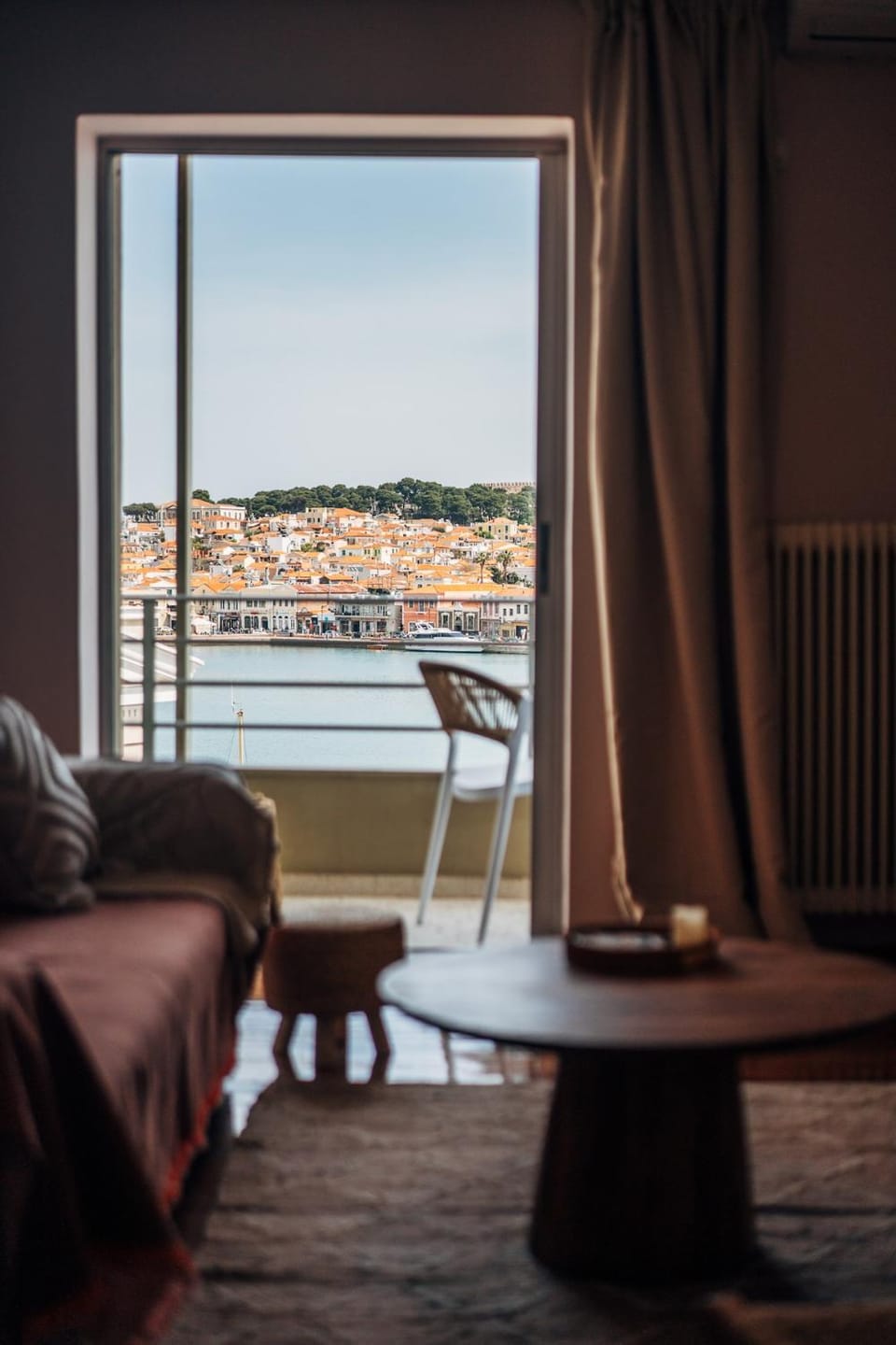 Natural landscape, View (from property/room), Living room, City view, Sea view