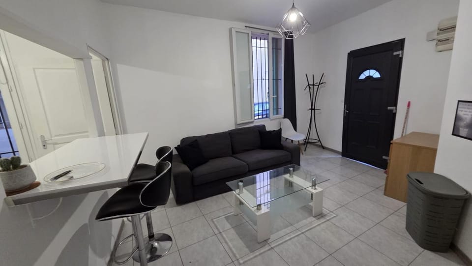 Escale au Centre-ville, Aéroport, Gare TGV Apartment in Marignane