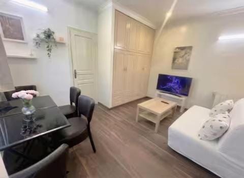 TV and multimedia, Living room, Dining area