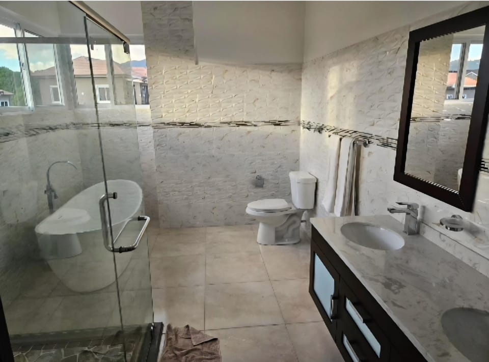 Bathroom, Bath