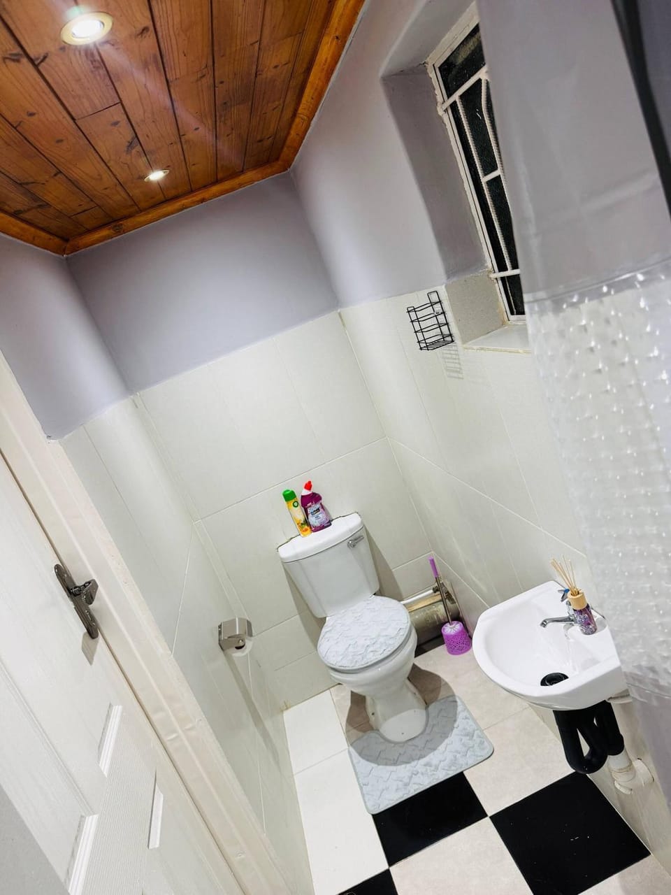 Private Guest Room Retreat Near Mutare CBD Bed and Breakfast in Zimbabwe