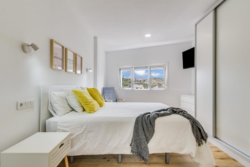 Home2Book Bright Penthouse with Terrace & Views Apartment in Palmas de Gran Canaria