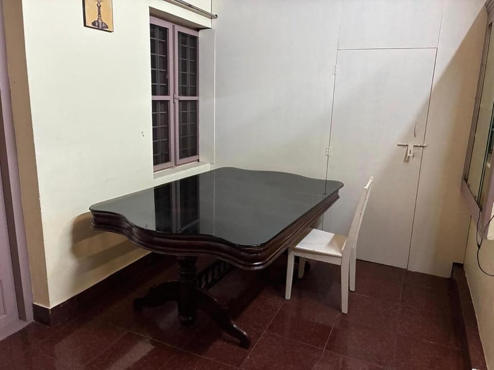 Kerala Home with Open Yard & Tropical Greens House in Kerala
