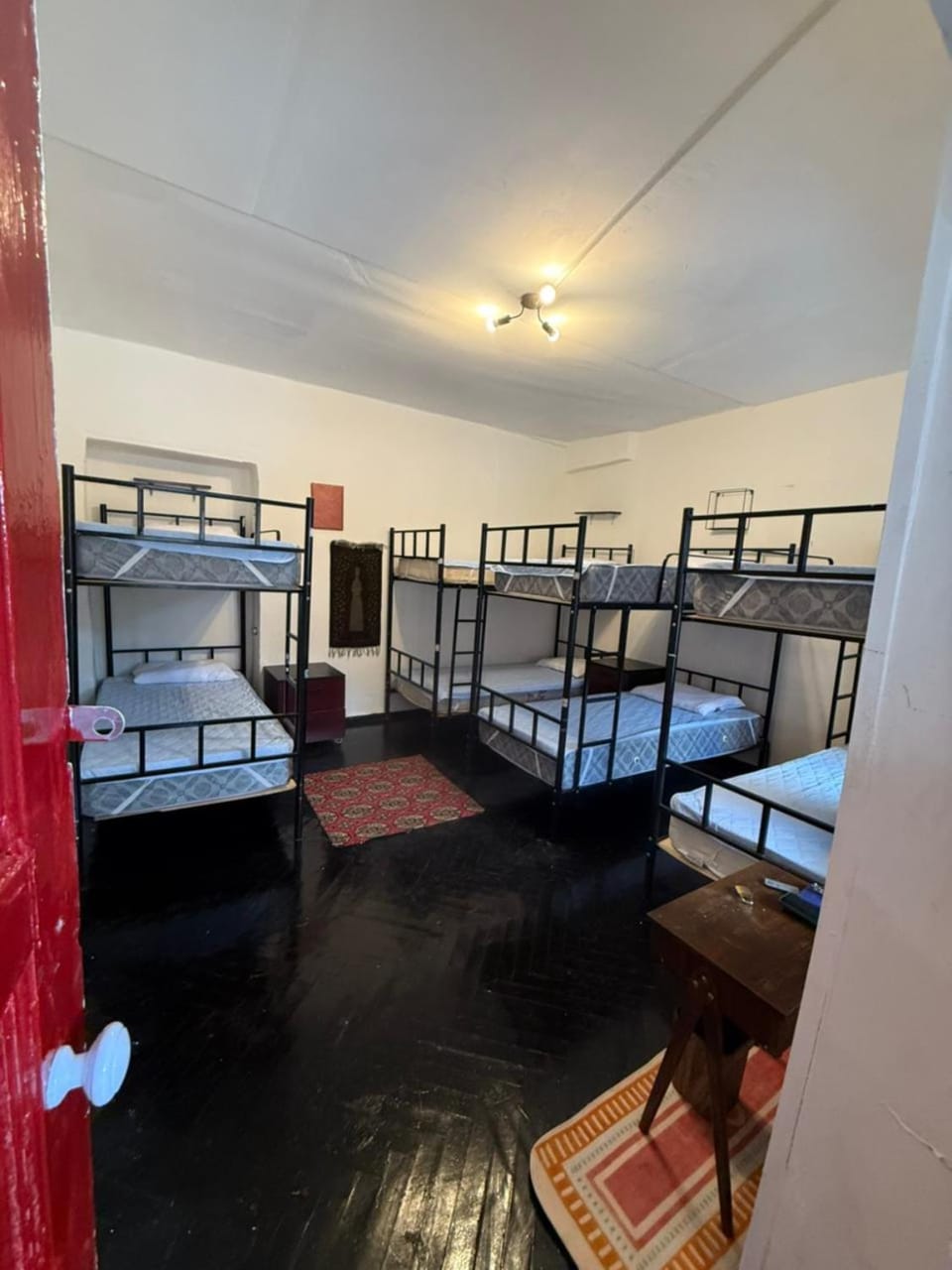 Bed, Photo of the whole room, Bedroom, bunk bed, hair dresser