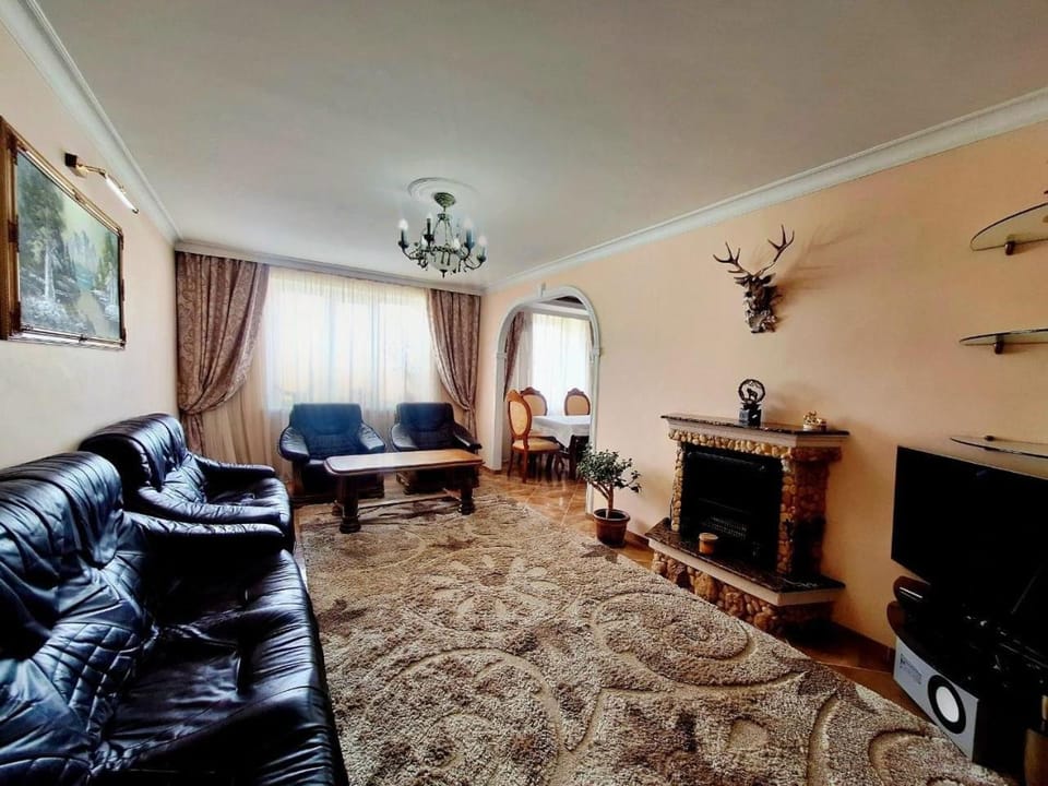 Apartment in Chisinau near Rose Valley Park Apartment in Chișinău