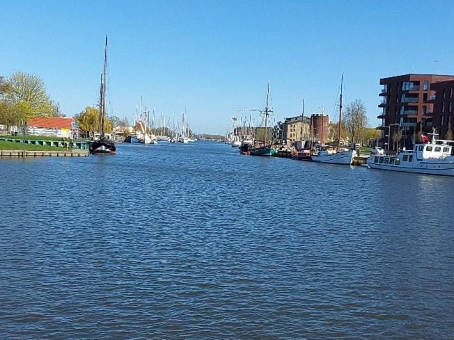 Boot Rosi Hafen Greiswald Docked boat in Greifswald