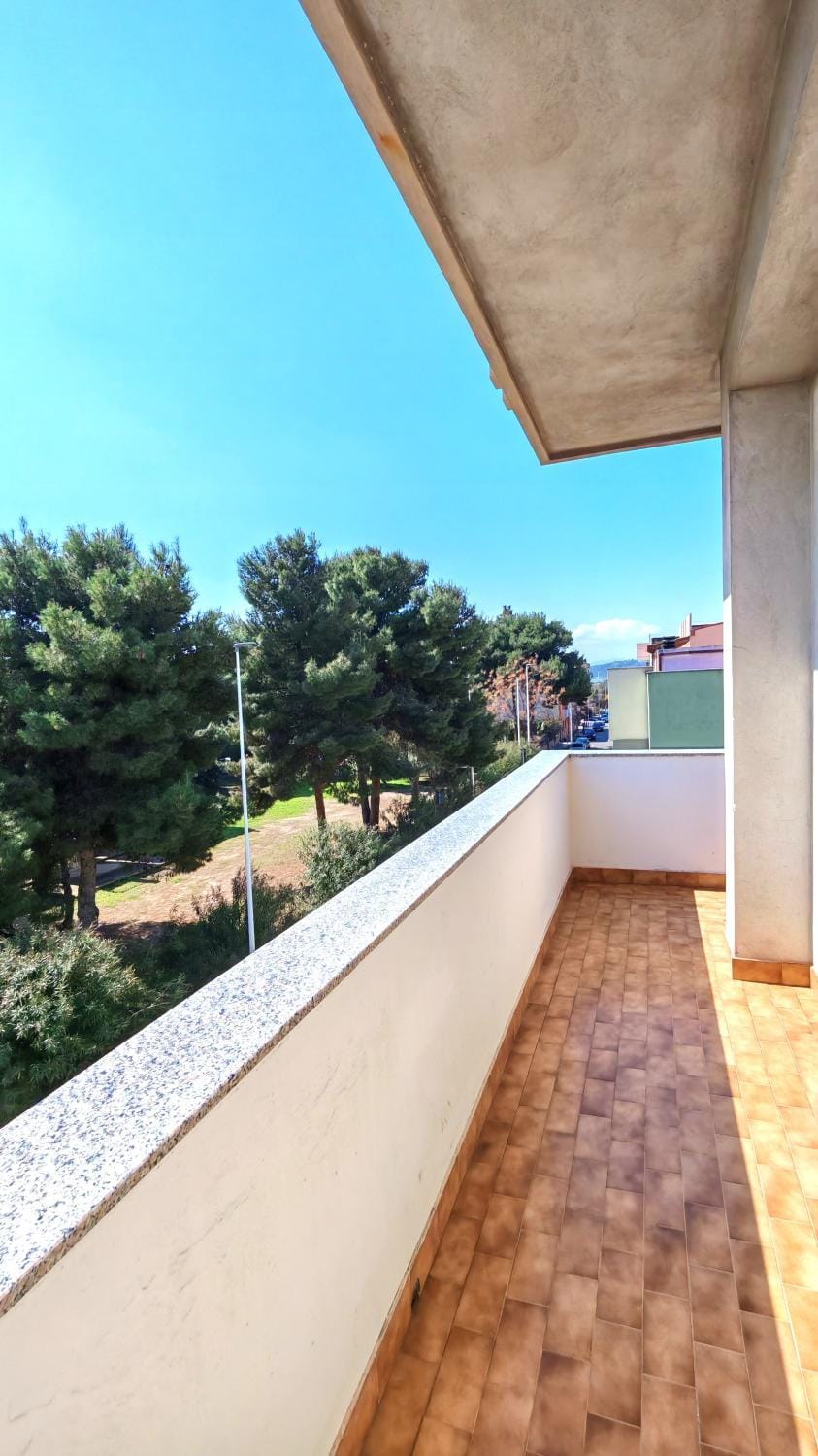 Property building, Balcony/Terrace