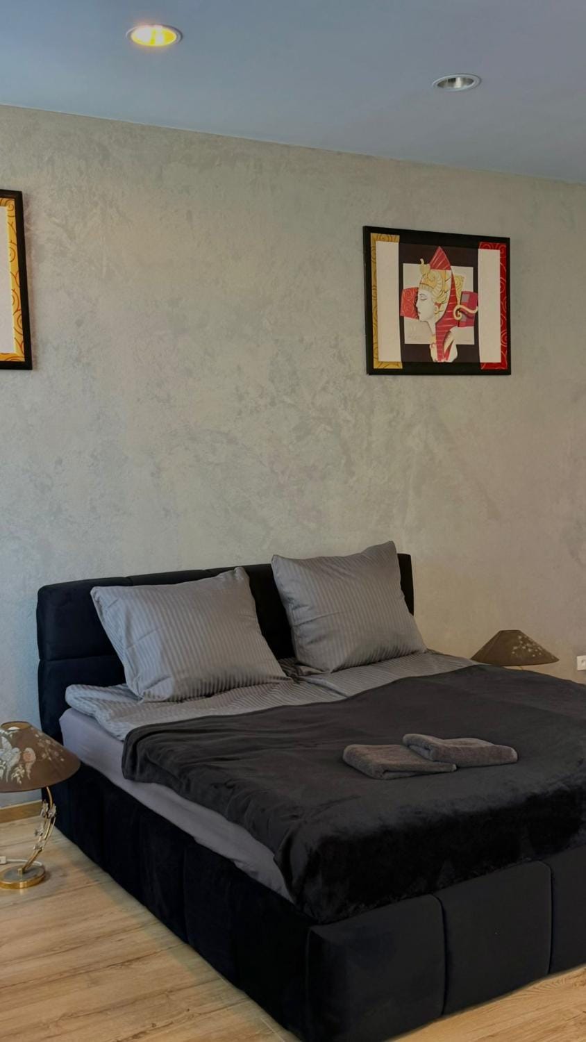 Black Pearl Jacuzzi Apartament Apartment in Sopot