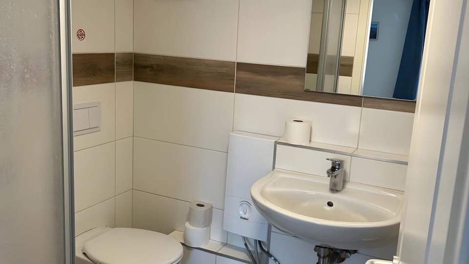 Bathroom, Living room