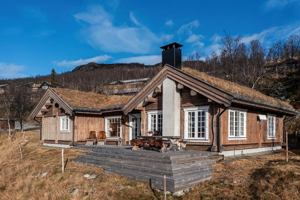 Property building, Natural landscape