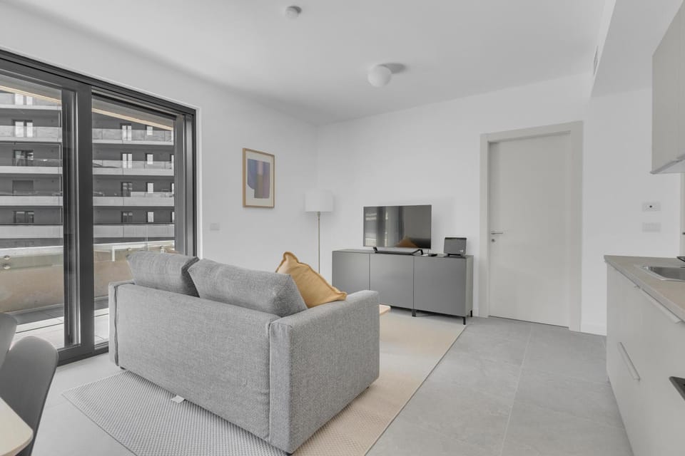TV and multimedia, Kitchen or kitchenette, Living room, Seating area