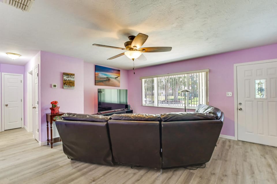 Dockside Hernando Beach Retreat w/ Canal Access House in Hernando Beach