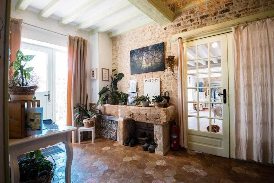 Property building, Living room