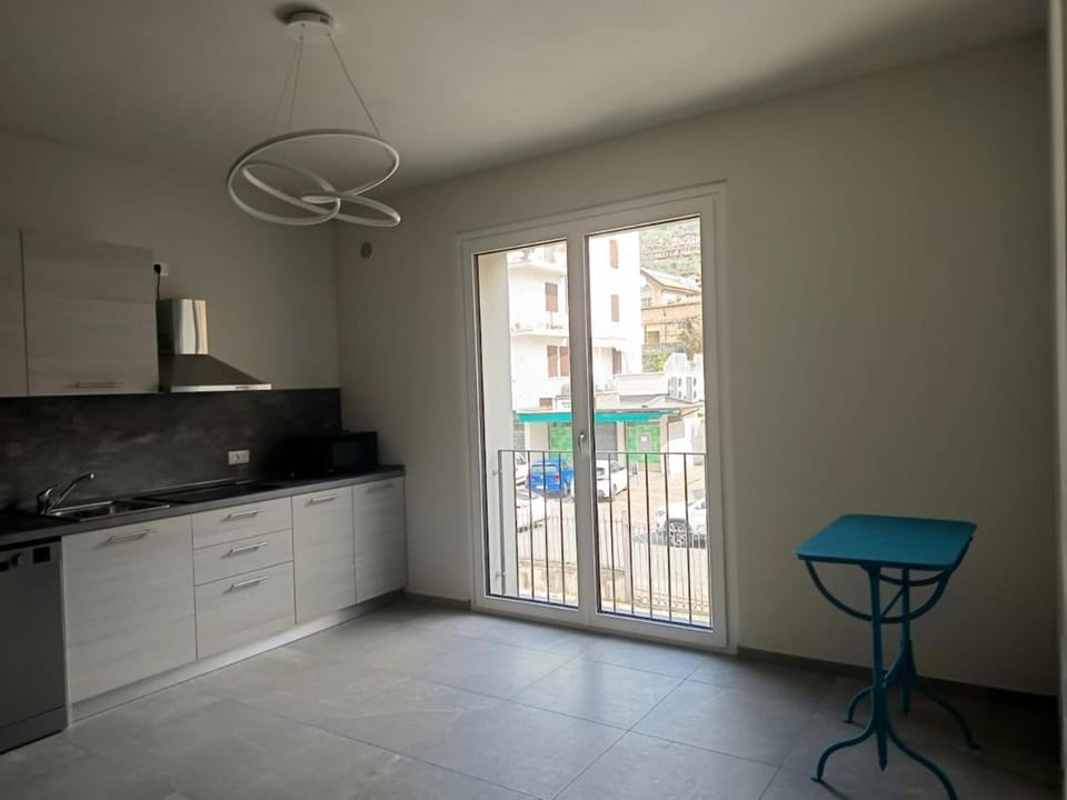 Elilara Trilocale a Sulzano con posto auto vicino al porto Apartment in Sulzano