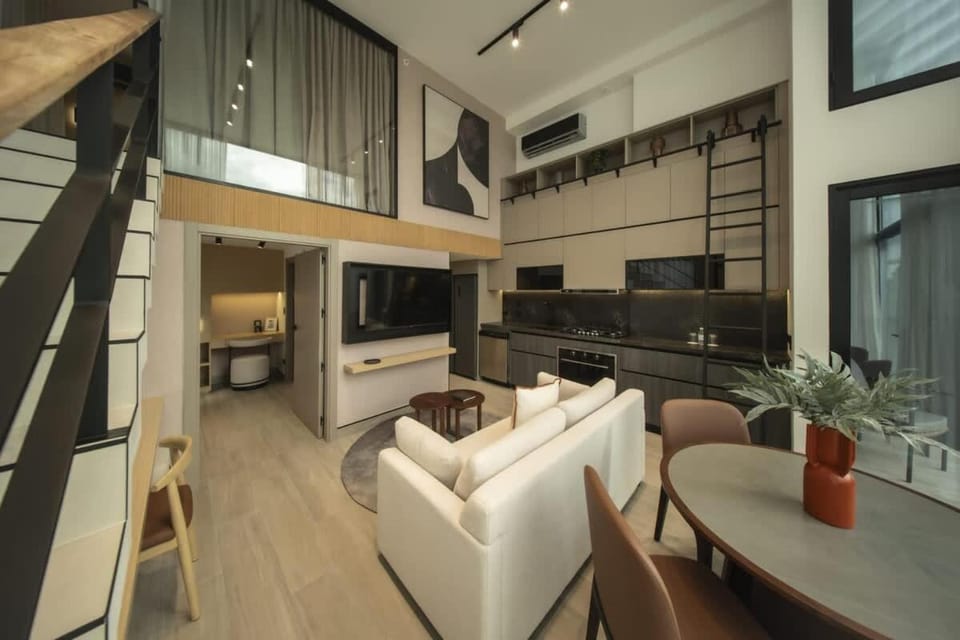 Stylish 2br Apt Near the park Omar Apartment in Panama City, Panama