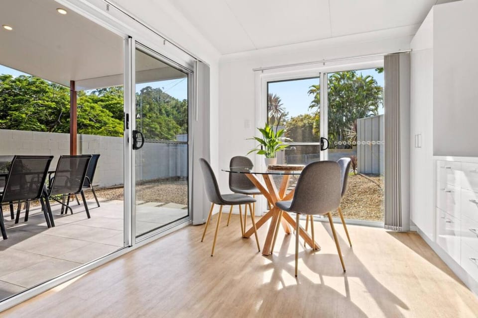 Patio, View (from property/room), Balcony/Terrace, Dining area