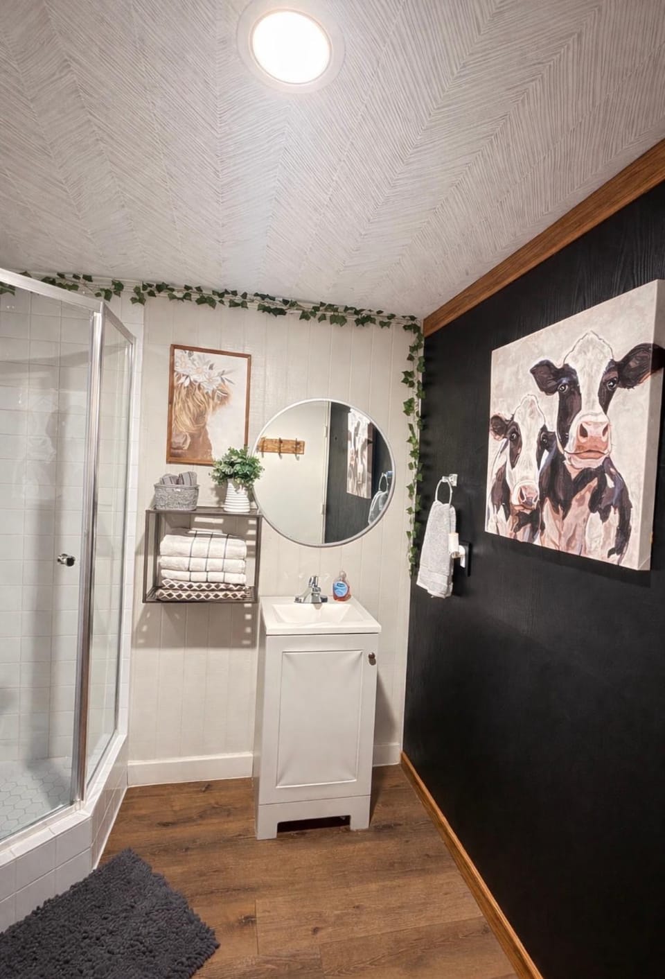 Western Studio Apartment in Harris County