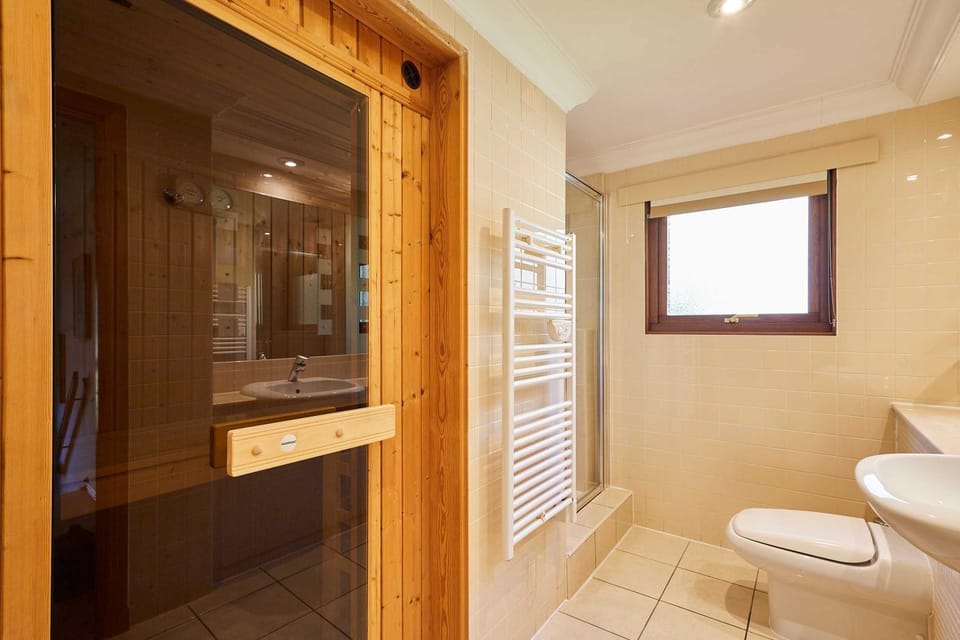 Shower, Toilet, Sauna, Bathroom