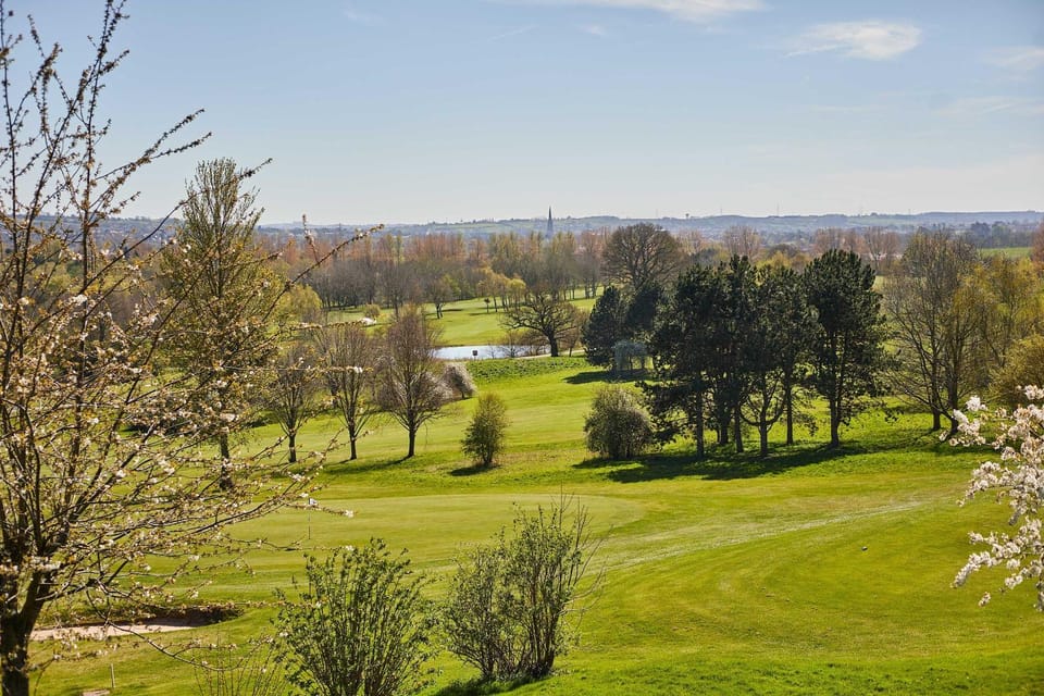 Golfcourse, View (from property/room)