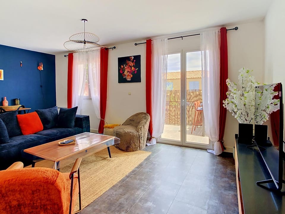 Maison cosy - piscine commune en résidence privée Villa in Narbonne